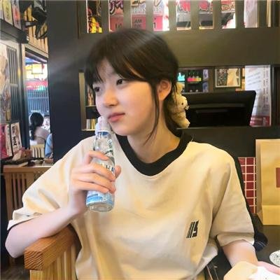 重回皇帝遇刺时我以身挡剑